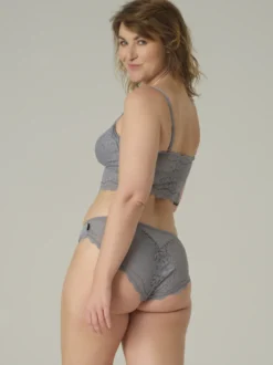 Jazz-Pants mit Spitze