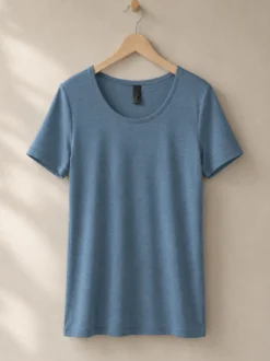 Kurzarmshirt aus Merinowolle & Seide