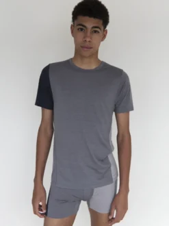 Kurzarm-Shirt aus Merinowolle | 150 g/m² | Extrem leicht auf der Haut | Atmungsaktiv