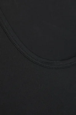 Langarmshirt aus recyceltem Polyester