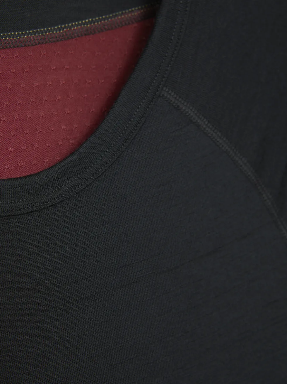 100 % Merinowolle-Shirt langarm | 190 g/m² | Hervorragendes Sweatmanagement dank integrierten Mesh-Einsätzen