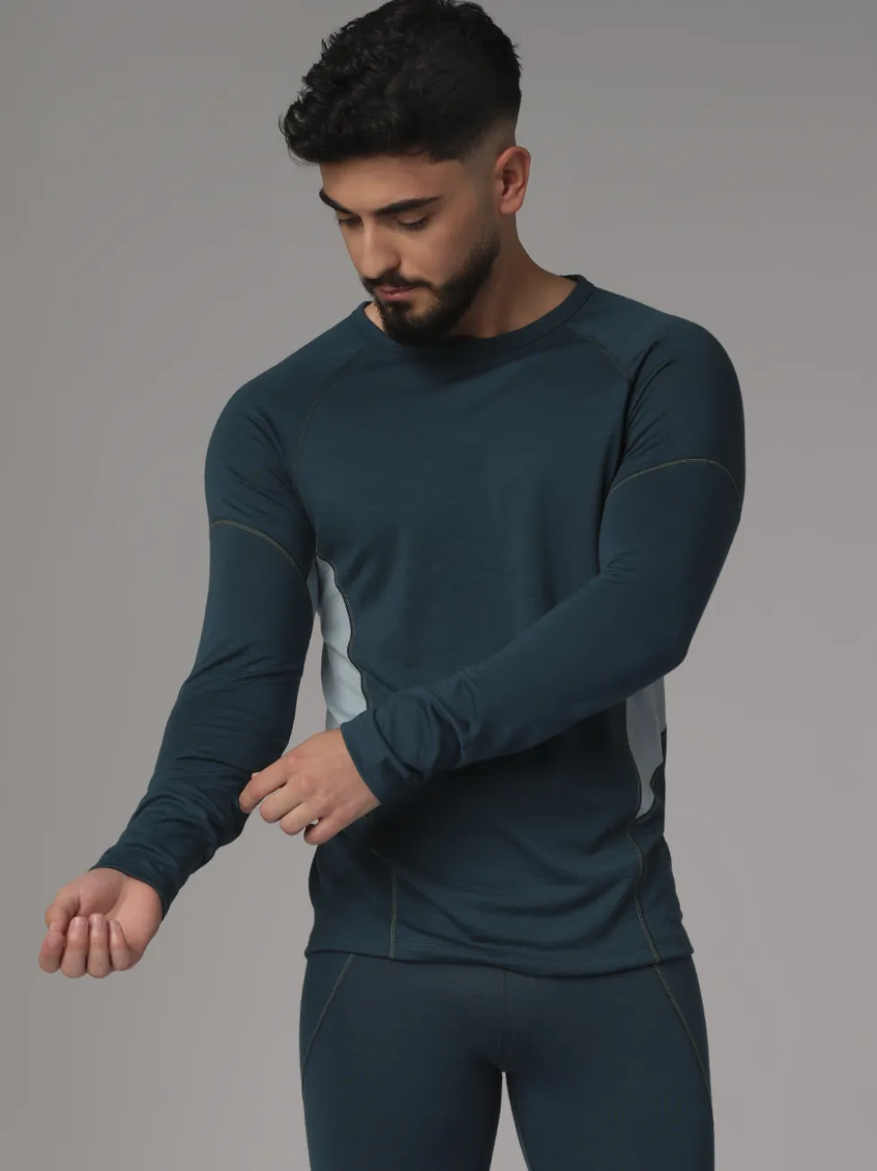 100 % Merinowolle-Shirt langarm | 190 g/m² | Hervorragendes Sweatmanagement dank integrierten Mesh-Einsätzen