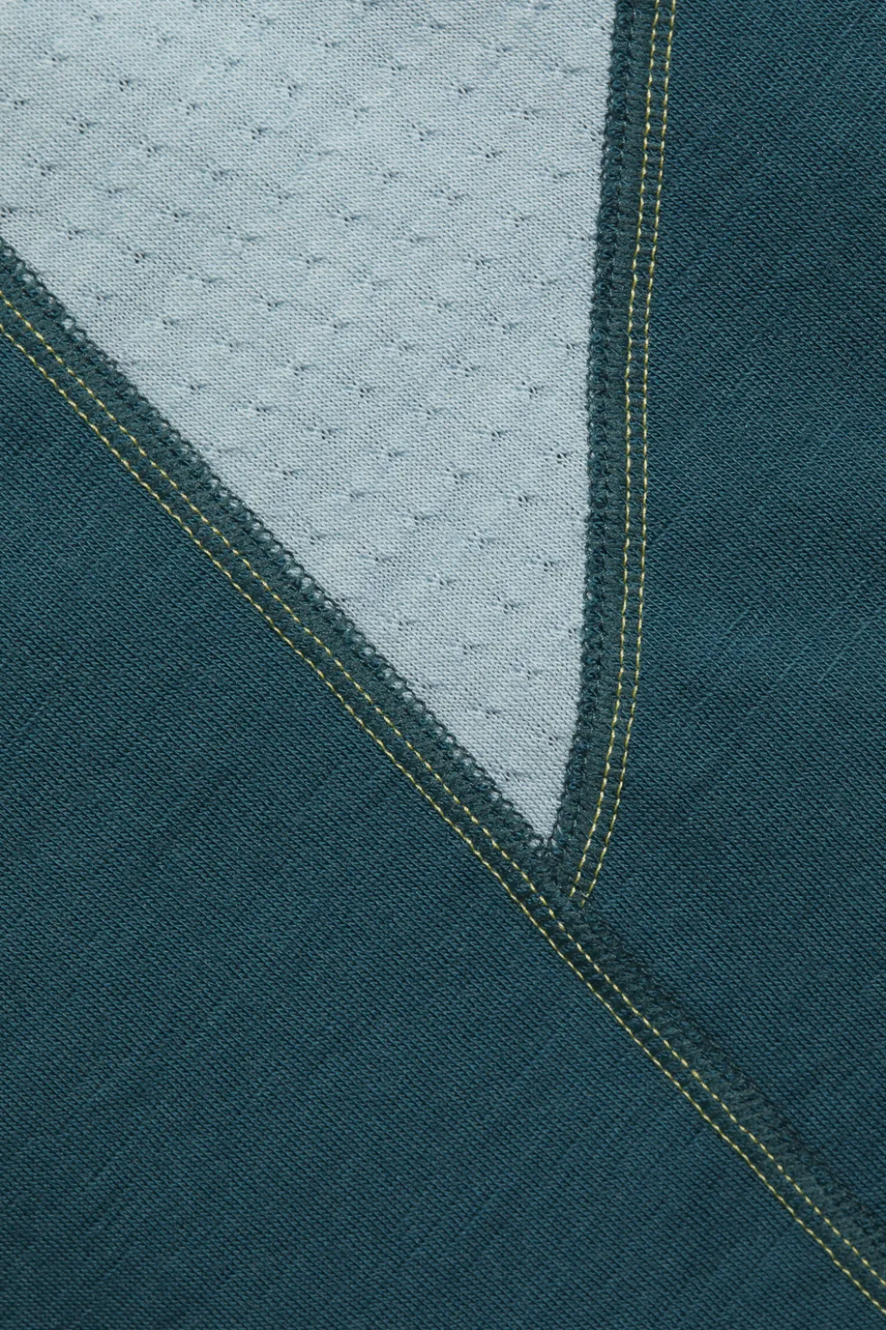 100 % Merinowolle-Shirt langarm | 190 g/m² | Hervorragendes Sweatmanagement dank integrierten Mesh-Einsätzen