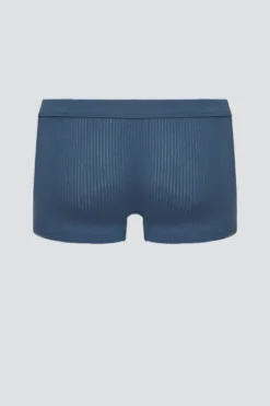 Trunks mit Nadelzug